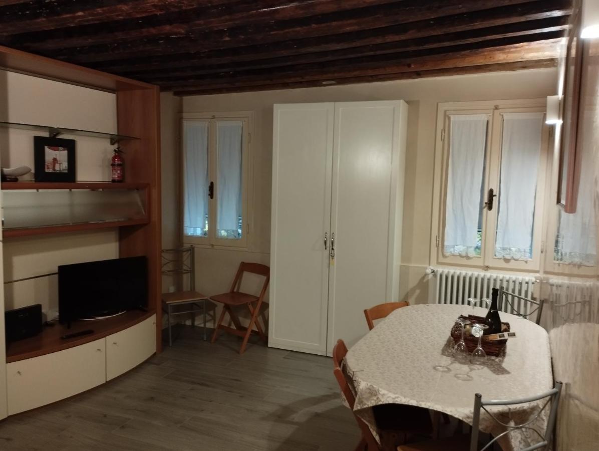 Ca Lirica Appartement Venetië Buitenkant foto