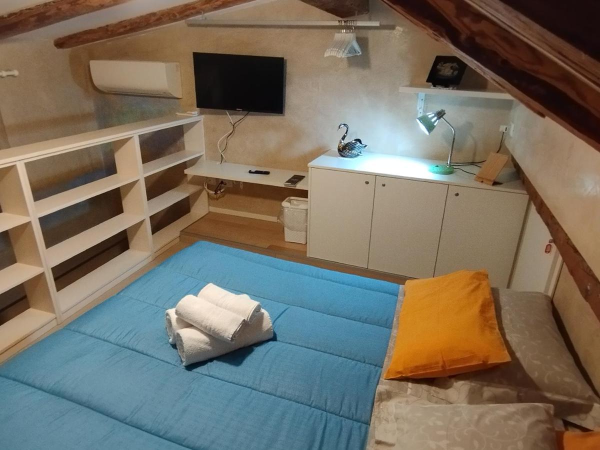 Ca Lirica Appartement Venetië Buitenkant foto